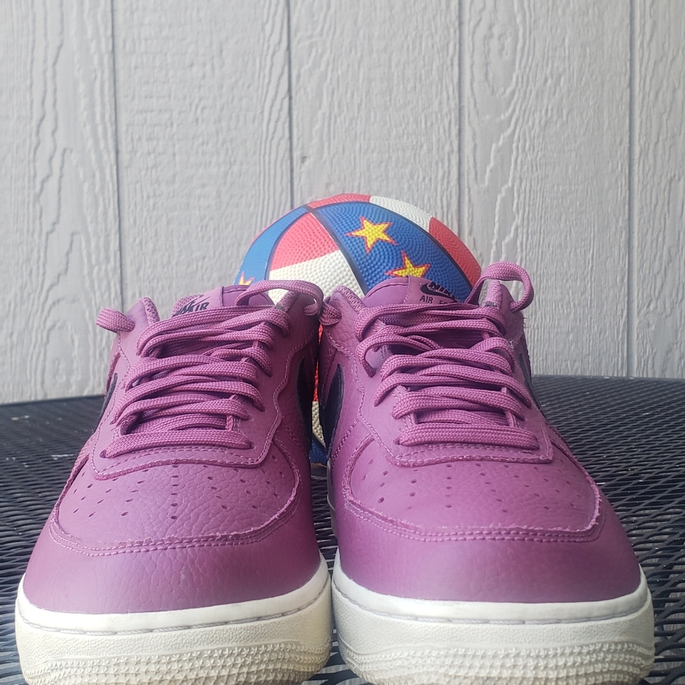 AIR FORCE 1'07 - Picture 11 of 16